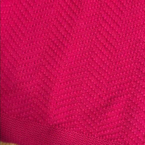 Pink sweater - Picture 2 of 2